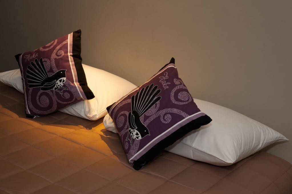 פאנגאריי Pembrooke Motor Lodge מראה חיצוני תמונה